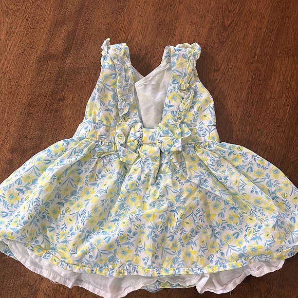 Infant Tommy Bahama dress with matching bloomers. Size 3 months. - Picture 2 of 4